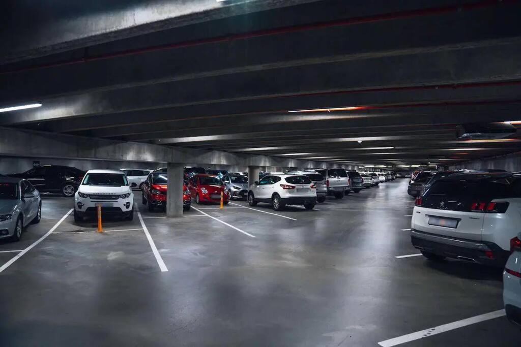 Private Lux 2Br & 2Ba City Center With Free Parking Reykjavík Kültér fotó